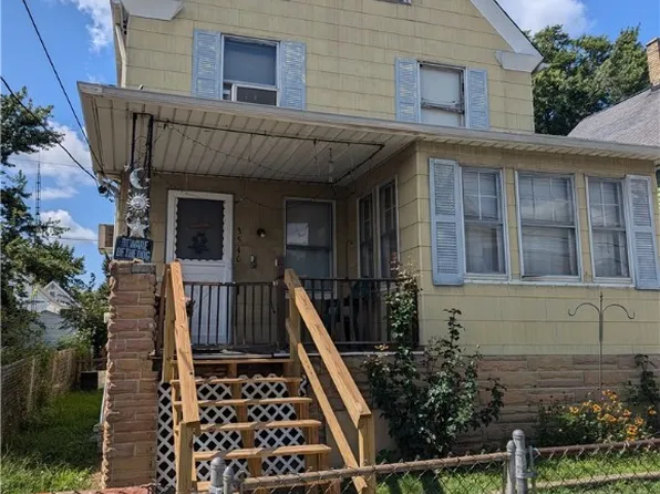 3540 W 61st St, Cleveland, OH 44102