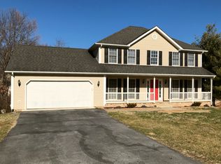 68 Teaberry Pl, Fishersville, VA 22939