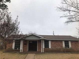 3821 Bremerton St, Irving, TX 75062