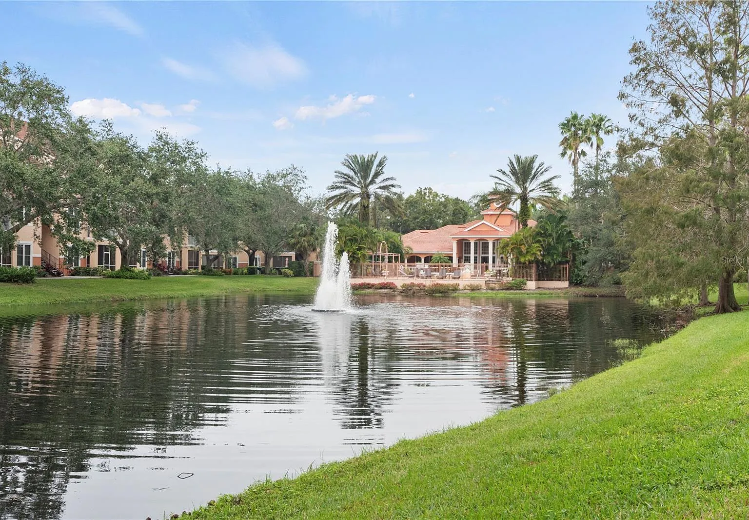 2 bed, 1489 sqft, $2,300 — Photo 3