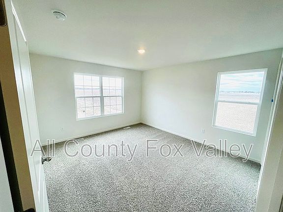 5th image of 858 Briar Glen Ct