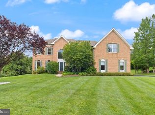1789 Clovermeadow Dr, Vienna, VA 22182
