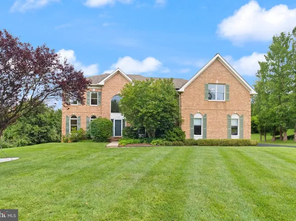 1789 Clovermeadow Dr, Vienna, VA 22182