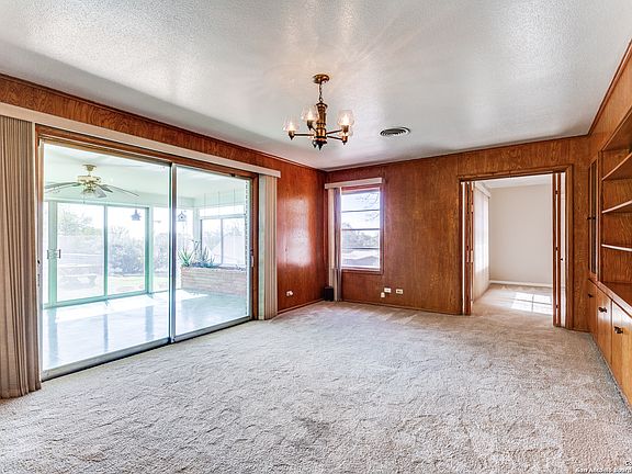 3rd image of 226 Highview