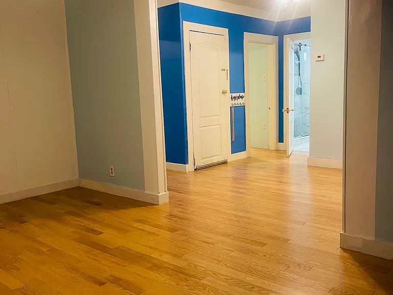 506 Park Ave #2 — Photo 6