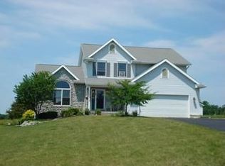 35 Gristmill Ct, Pataskala, OH 43062