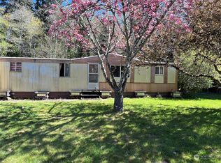 1407 4th St, South Bend, WA 98586