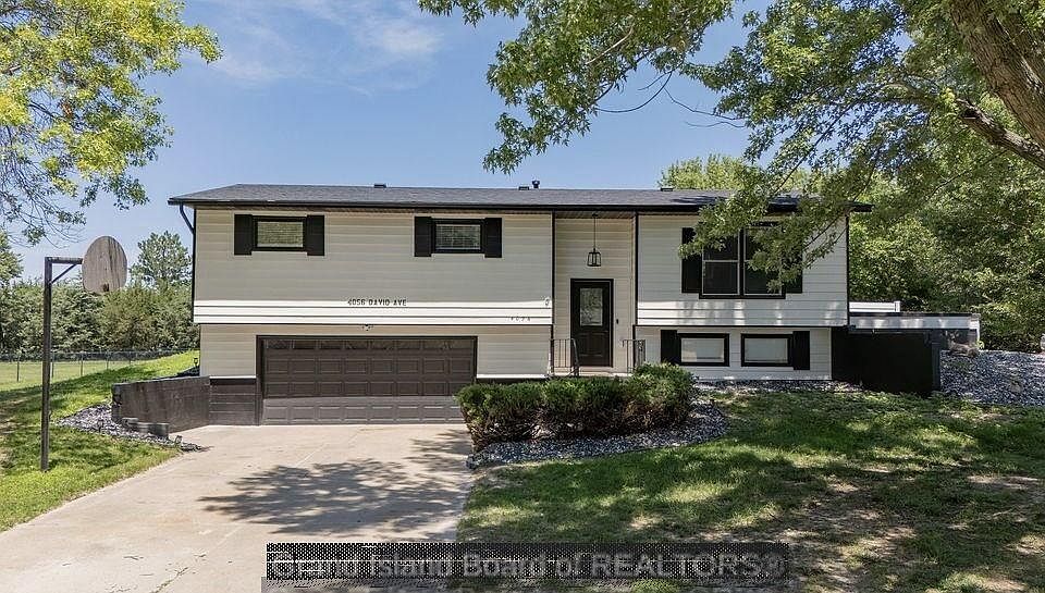1st image of 4056 David Ave