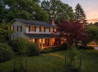 3814 Rockwood Dr, Kalamazoo, MI 49004