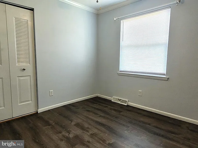 6 Tudor Ct — Photo 22