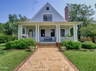 210 N 15th St, Wilmington, NC 28401