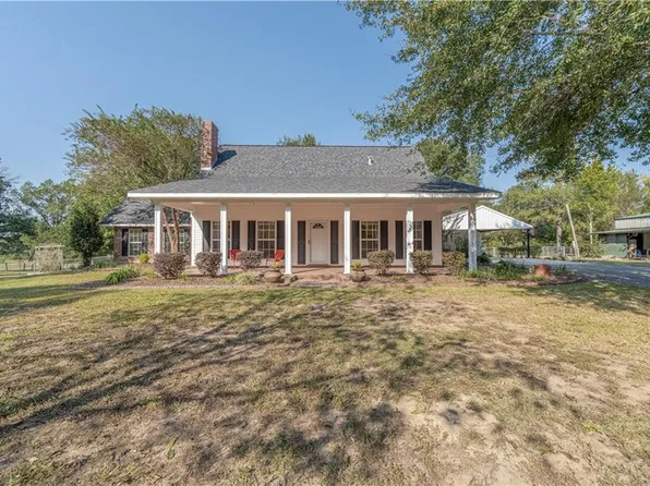 1084 Highway 1206, Deville, LA 71328