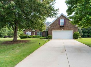 123 Baldwin Creek Way, Simpsonville, SC 29680
