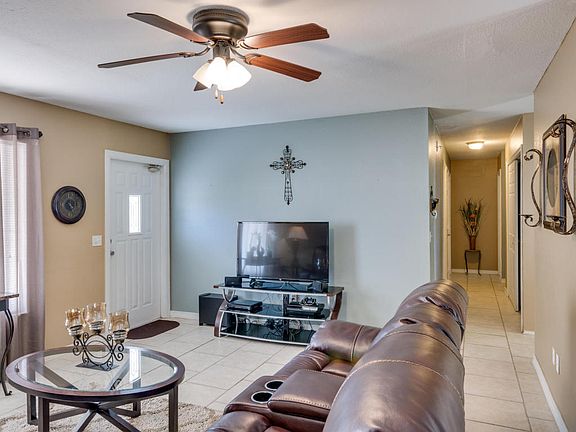 4th image of 1203 Linmoor Cir NE