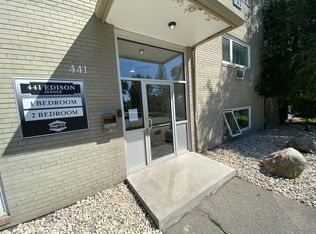 441 Edison Ave, Winnipeg, MB R2G 0M2