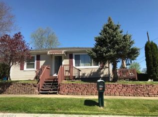 465 Harold Ave, Barberton, OH 44203