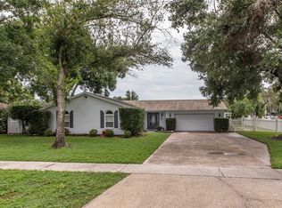 812 Bama Rd, Brandon, FL 33511
