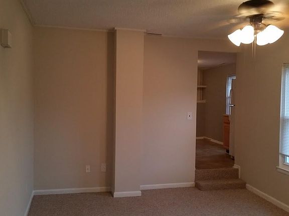 4th image of 225 Bay Ave Floor 2