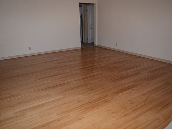 5th image of 244 Indra St