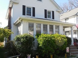 78 Birch St, Floral Park, NY 11001