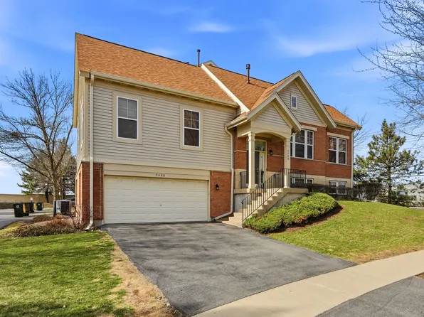 5680 Cambridge Way, Hanover Park, IL 60133
