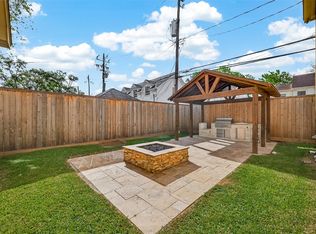 2405 Southgate Blvd, Houston, TX 77030