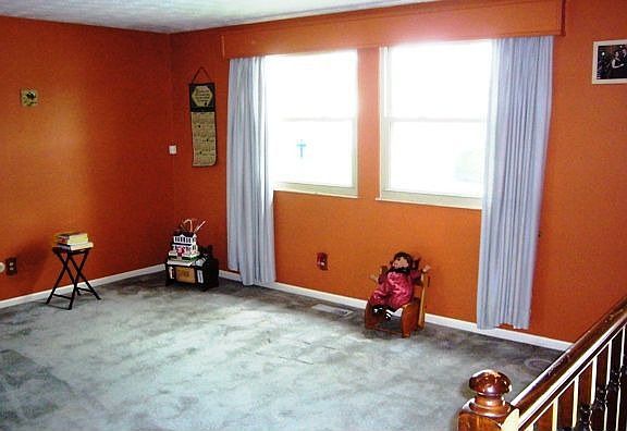 3rd image of 4416 Linchmere Dr