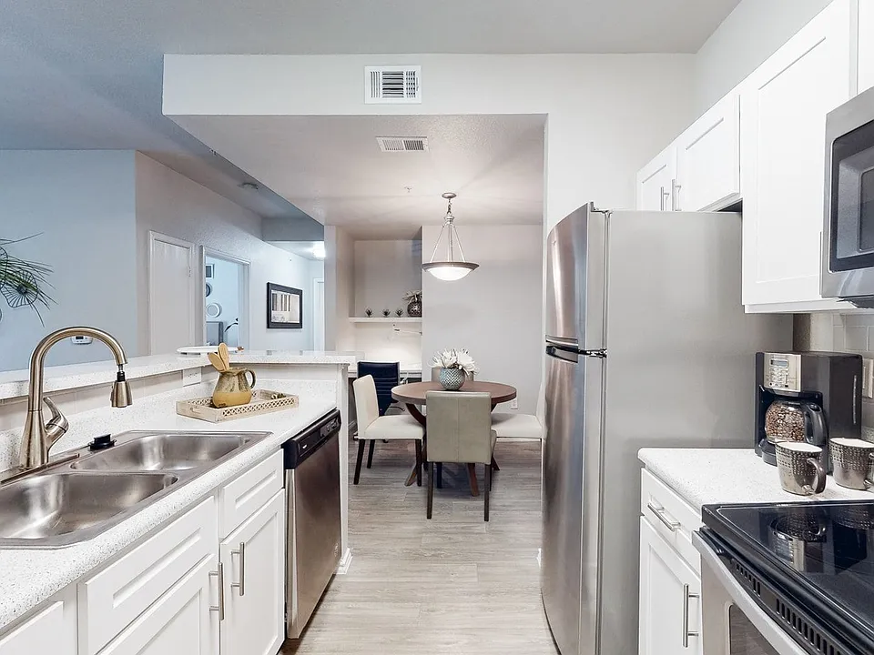 Brynwood Apartments
