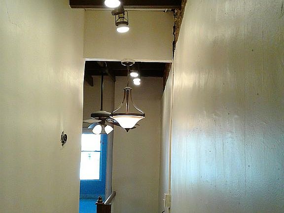 Hallway connecting 4 bedroom