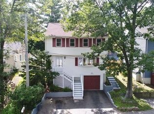 6 Oak Ave, North Reading, MA 01864