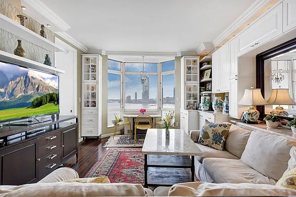 Rented by RosyPad, Inc. | media 7