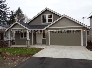 12564 SE 25th Ave, Oak Grove, OR