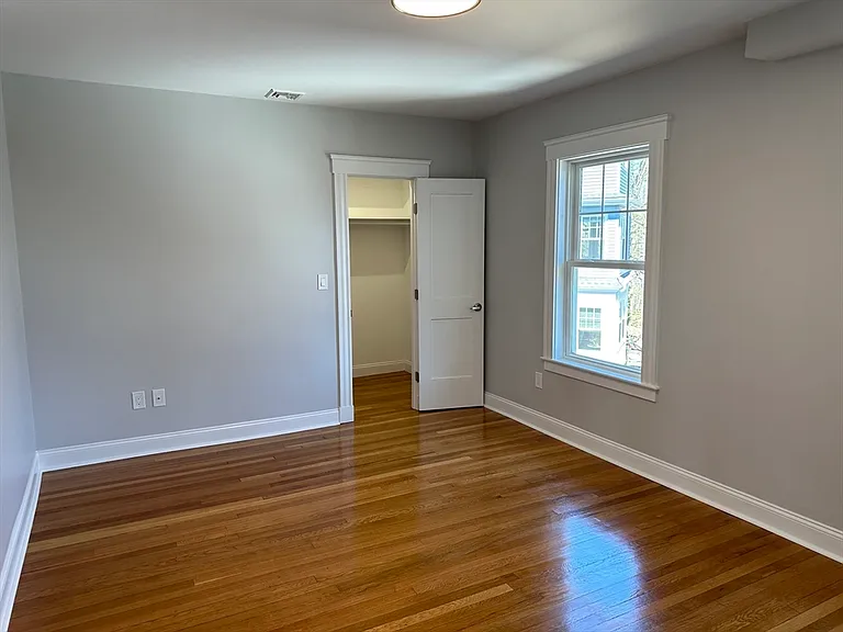 35 Trapelo Rd #2 — Photo 8