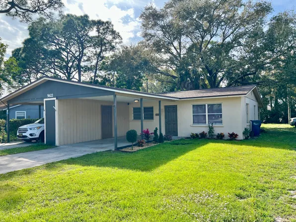 5622 19th St W #A, Bradenton, FL 34207