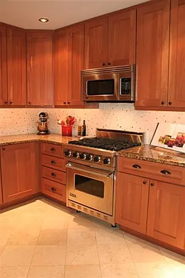 Sold by Hudson Place Realty | media 8