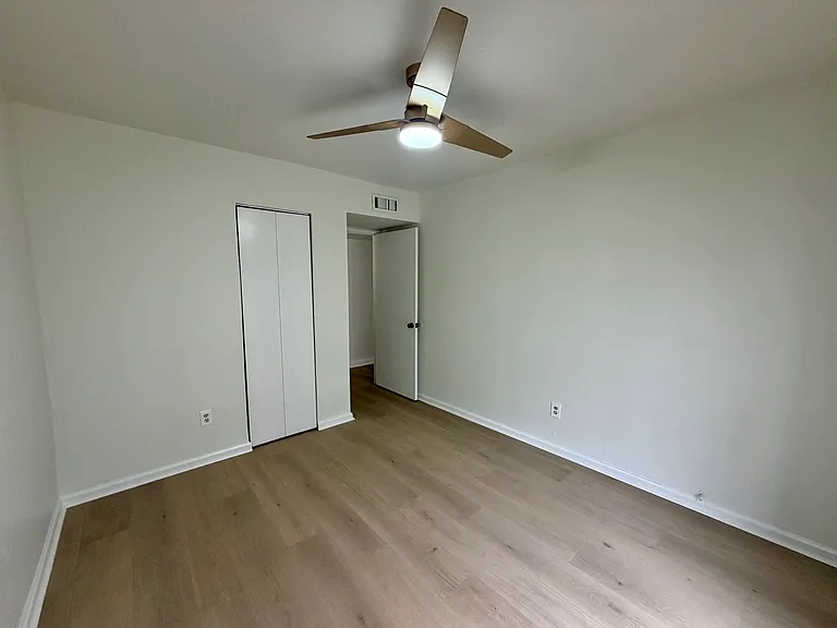 5221 Reed Dr — Photo 11