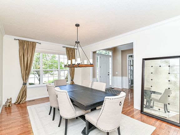 5th image of 13500 Salamone Way