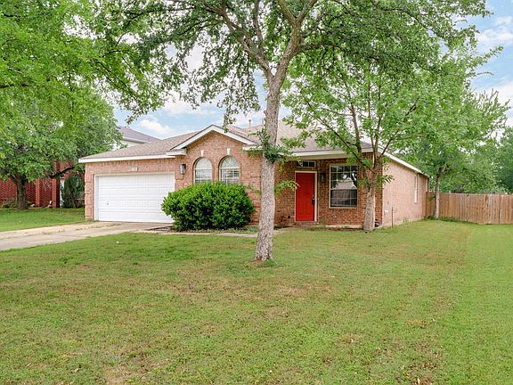 2nd image of 1305 Marble Cove Ln