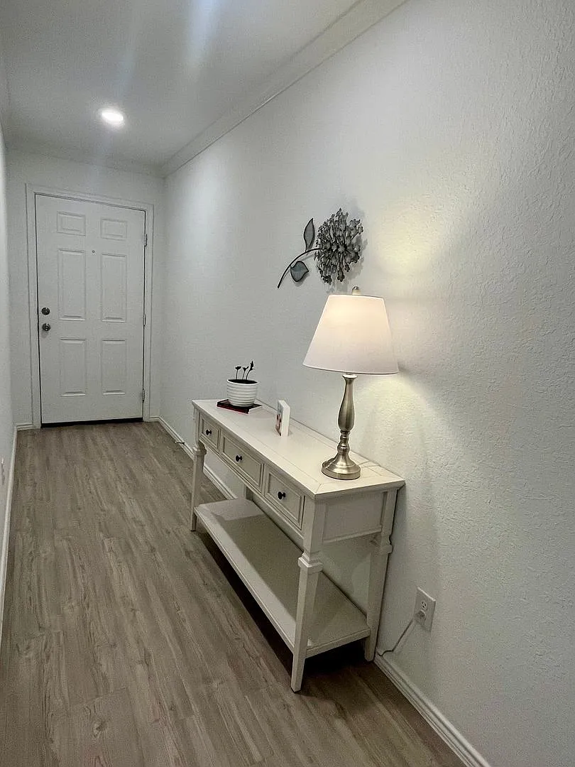 Stop the Car! Fabulous 4/2 Single Story, First Time Rental ~ Shows Like New ~ Must See! — Photo 3