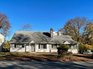 271 Long Hill Rd, Little Falls, NJ 07424