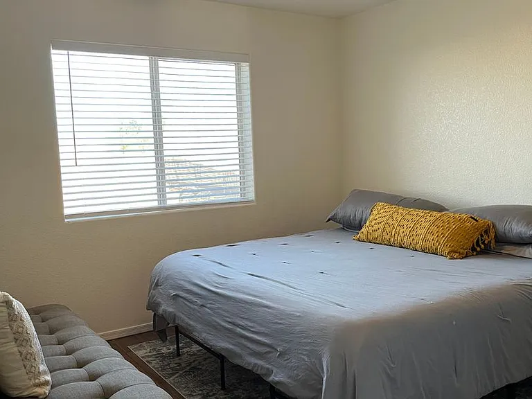 4849 S Calle Del Media — Photo 10