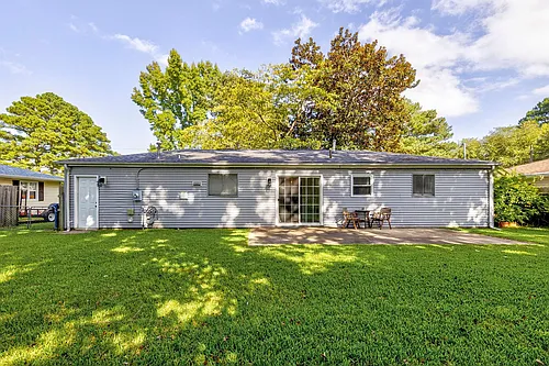 413 Catalina Ave Photo 1