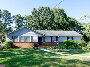 1153 Lakehill Dr, Lawrenceville, GA 30044