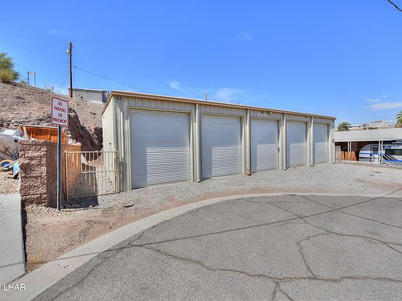 4th image of 31335 Commercial Dr