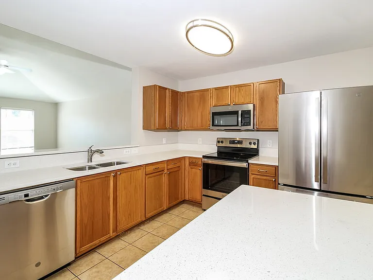 9104 Chisholm Trl — Photo 9