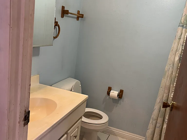 6324 Factor Ave — Photo 7