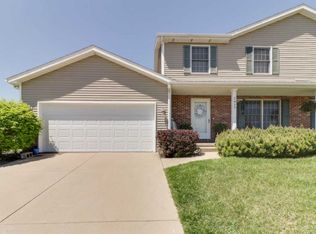 1617 Beech St, Normal, IL 61761