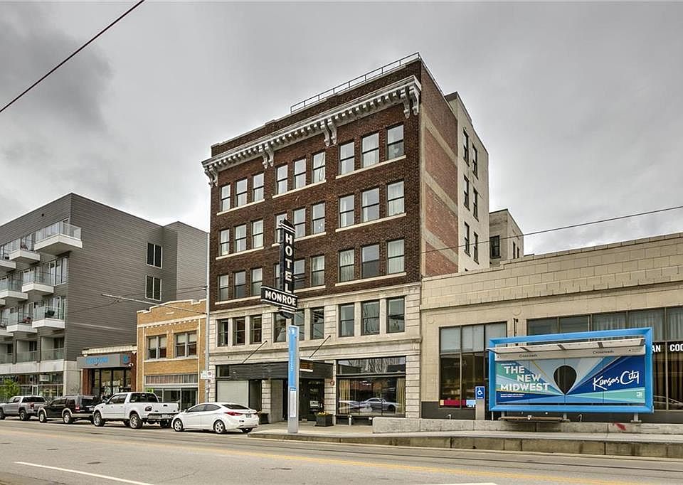 1st image of 1904 Main St #2
