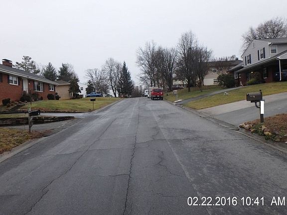 4th image of 5033 Craun Ln