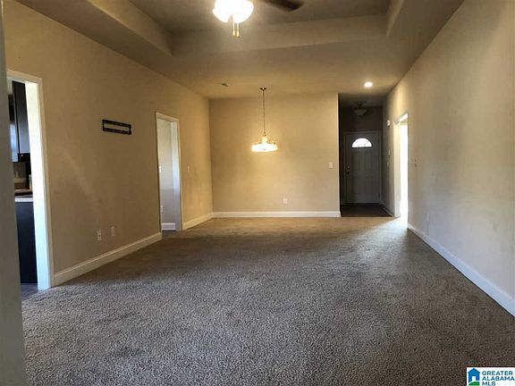 4th image of 920 Brookhaven Dr